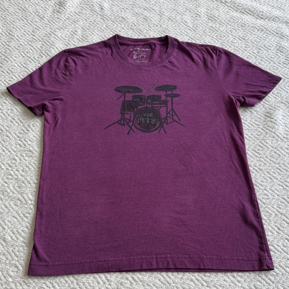 Banana Republic Other - Banana Republic Dark Purple Drum Graphic Tee Sz S